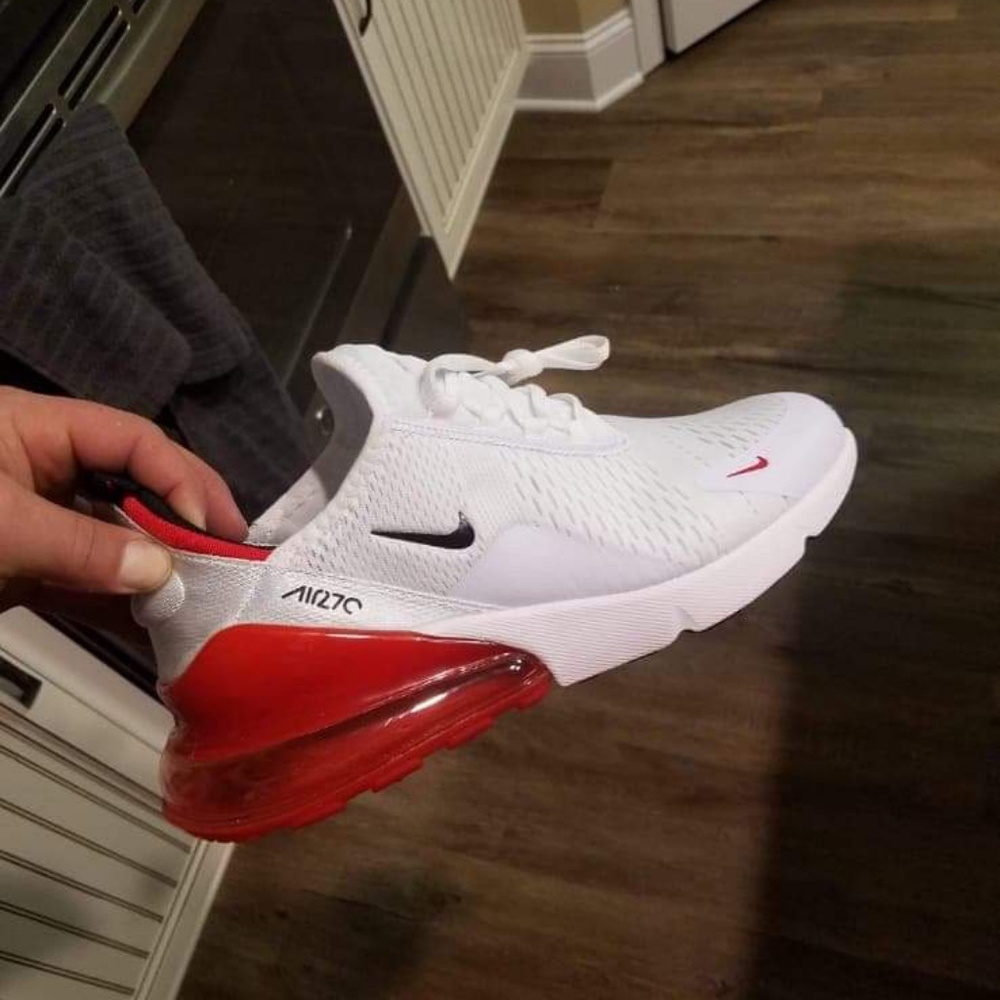 nike air max 270s size 11